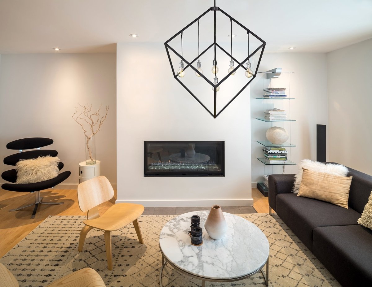 Suspension Vertical - Noir mat + Nickel brossé 44" by Z-Lite | Luminaires & cie