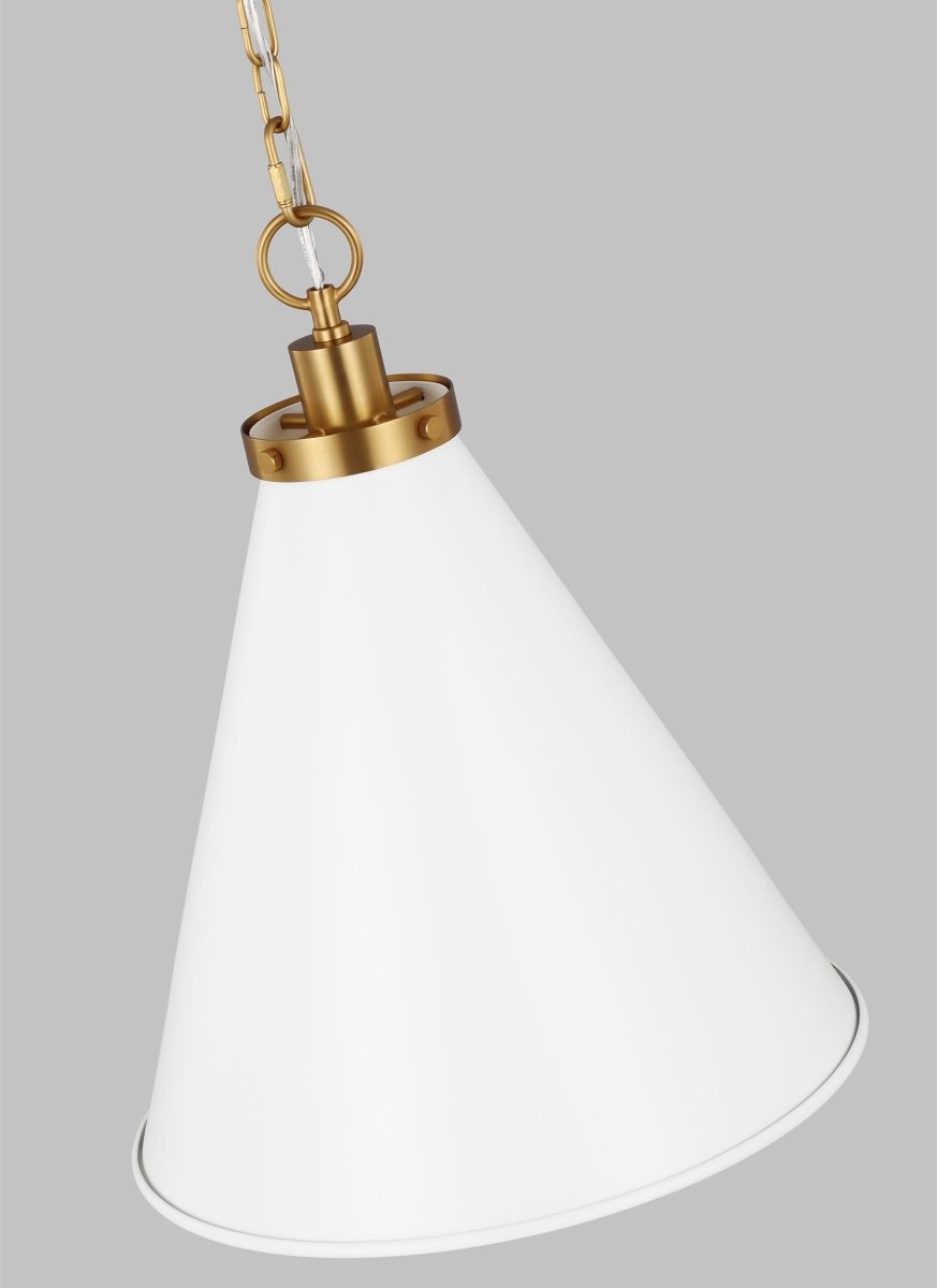 Suspension Wellfleet Cone - Matte blanc et laiton brûlé Blanc mat 15 5/8" by Visual Comfort Studio | Luminaires & cie