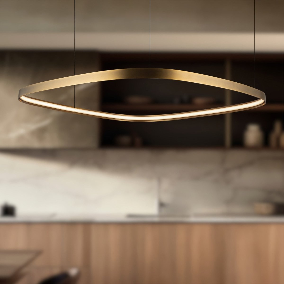 Suspension Yukon - Laiton vintage 39 1/4" by Kuzco Lighting | Luminaires & cie