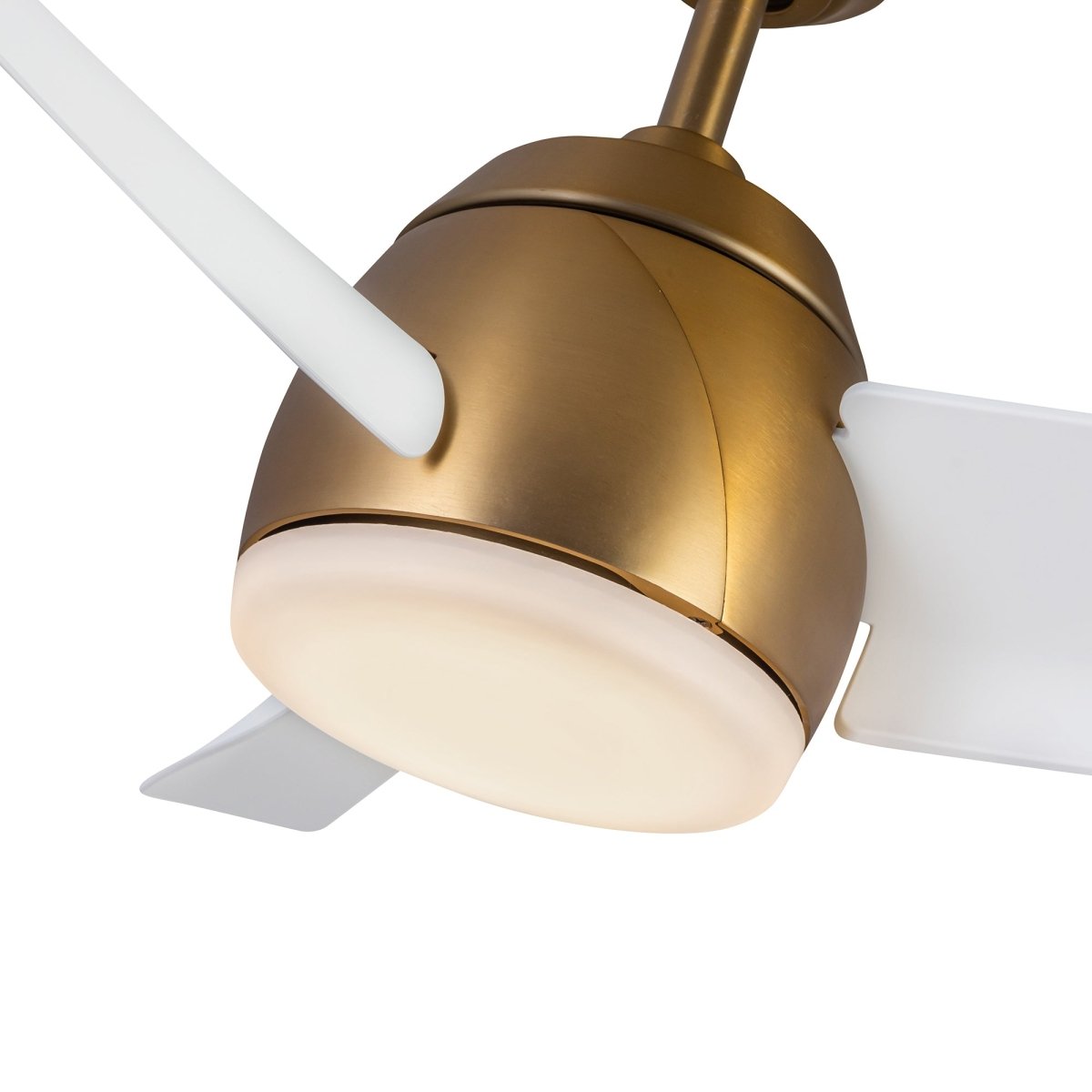 Ventilateur Thalia - Or brossé / blanc mat 16 1/8" by Kuzco Lighting | Luminaires & cie