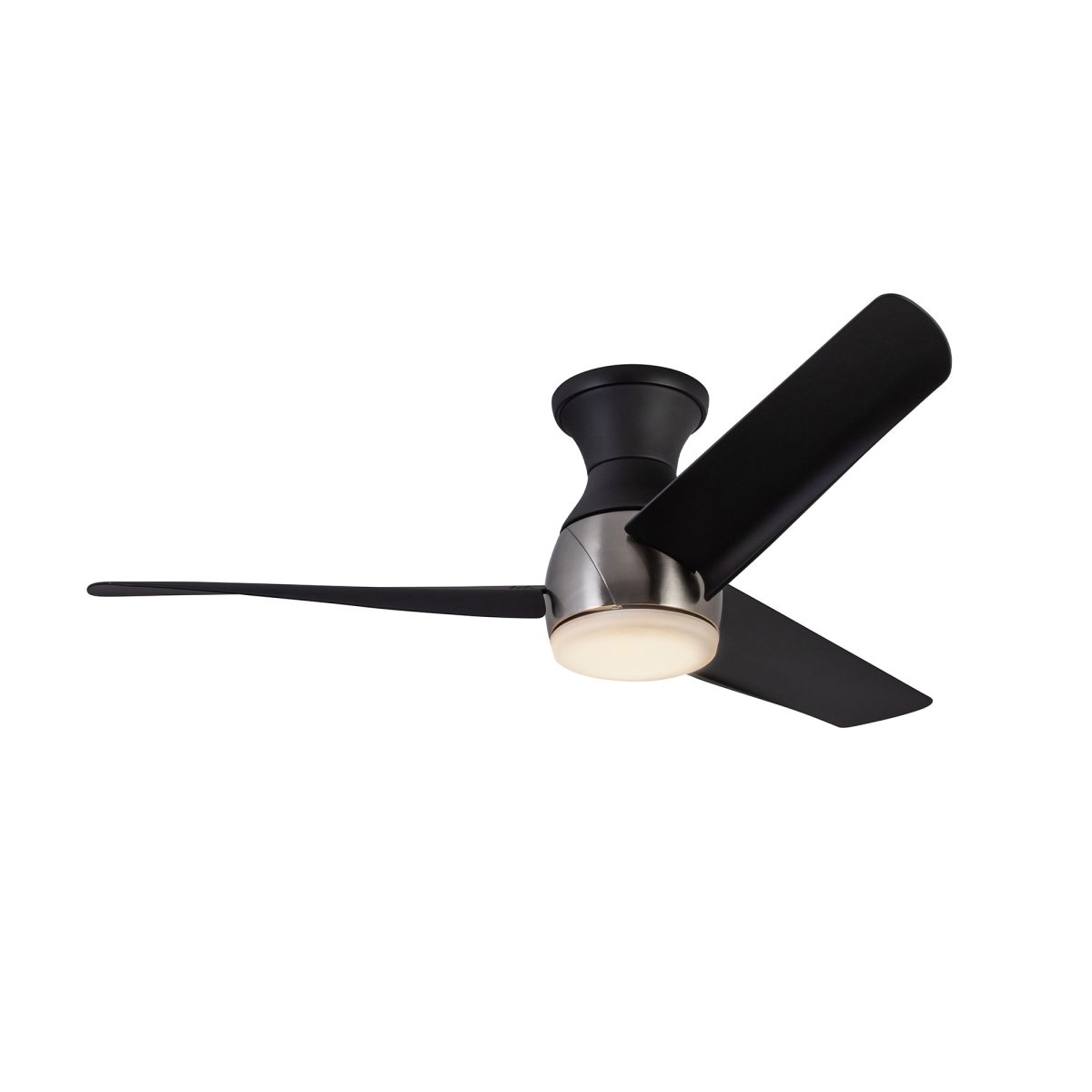 Ventilateur Thalia - Nickel brossé / noir mat 14 1/8" by Kuzco Lighting | Luminaires & cie