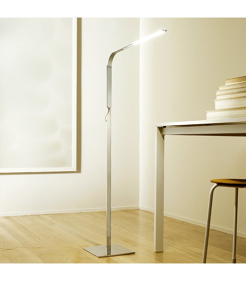 Lampe de plancher LIM - Blanc by Pablo Designs | Luminaires & cie