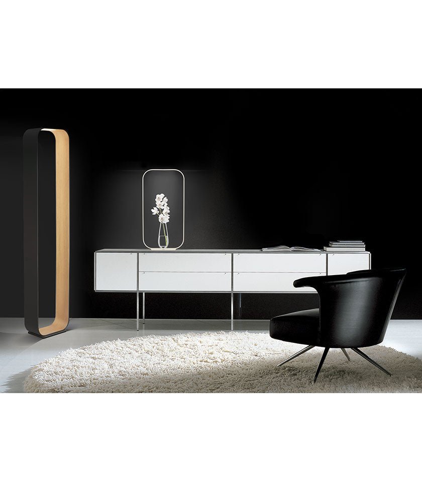 Lampe de table Contour - Graphite / Noyer 17.5 pouces by Pablo Designs | Luminaires & cie