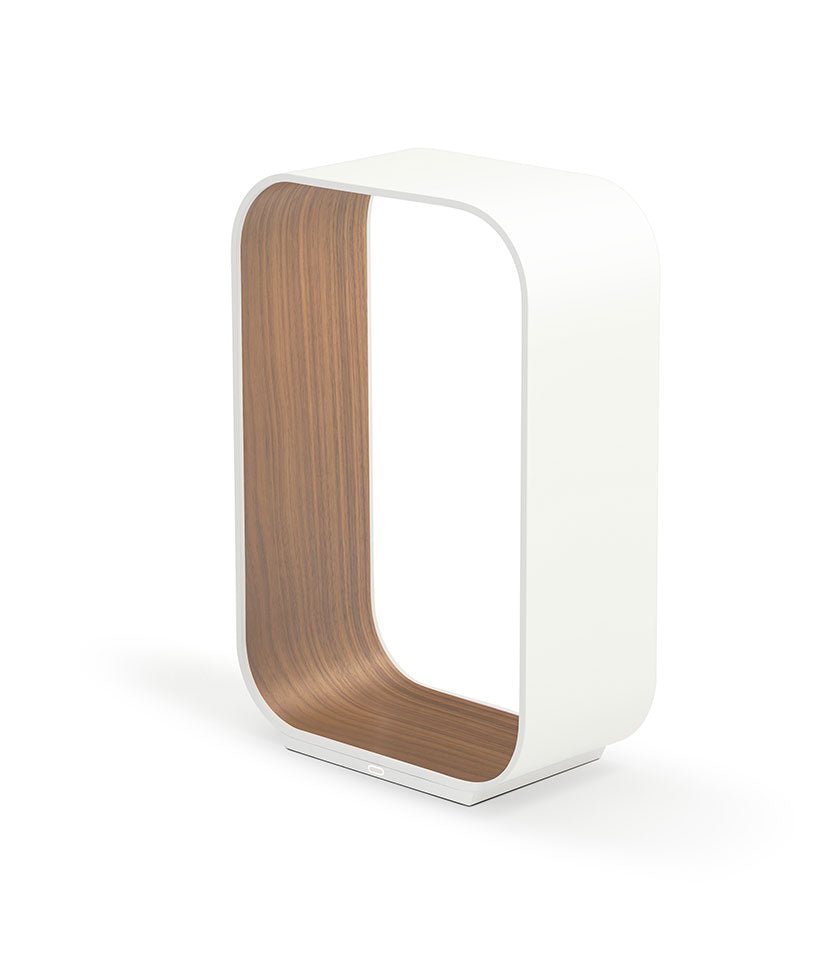 Lampe de table Contour - Blanc / Noyer 17.5 pouces by Pablo Designs | Luminaires & cie