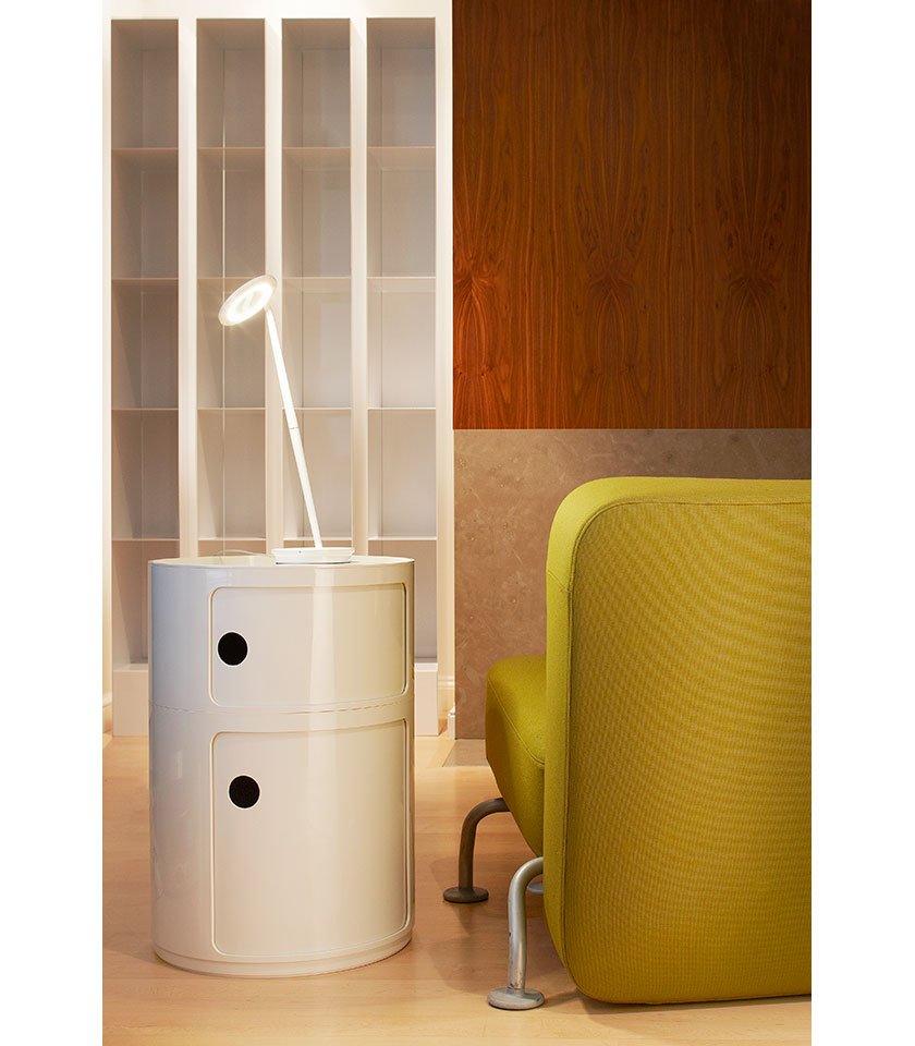 Lampe de table Pixo Plus - Blanc by Pablo Designs | Luminaires & cie