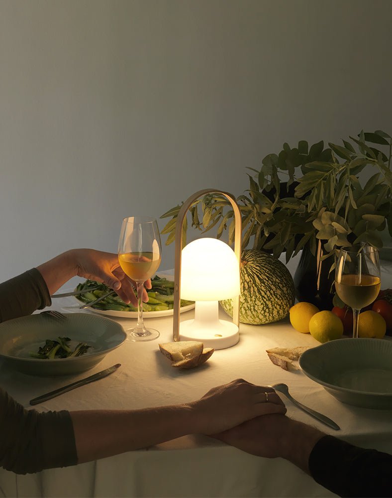 Lampe portable FollowMe - by Marset | Luminaires & cie