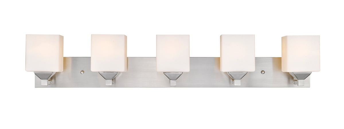 Luminaire de vanité Quube Nickel brossé, 38 1/2" – vue 2
