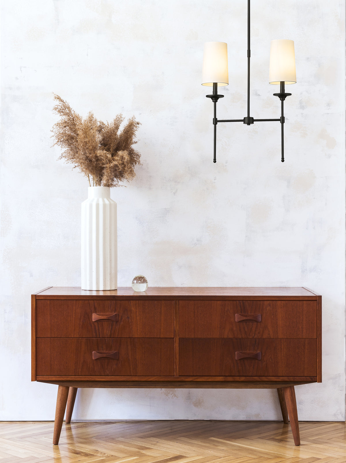 Lustre linéaire Emily Noir mat – vue 2