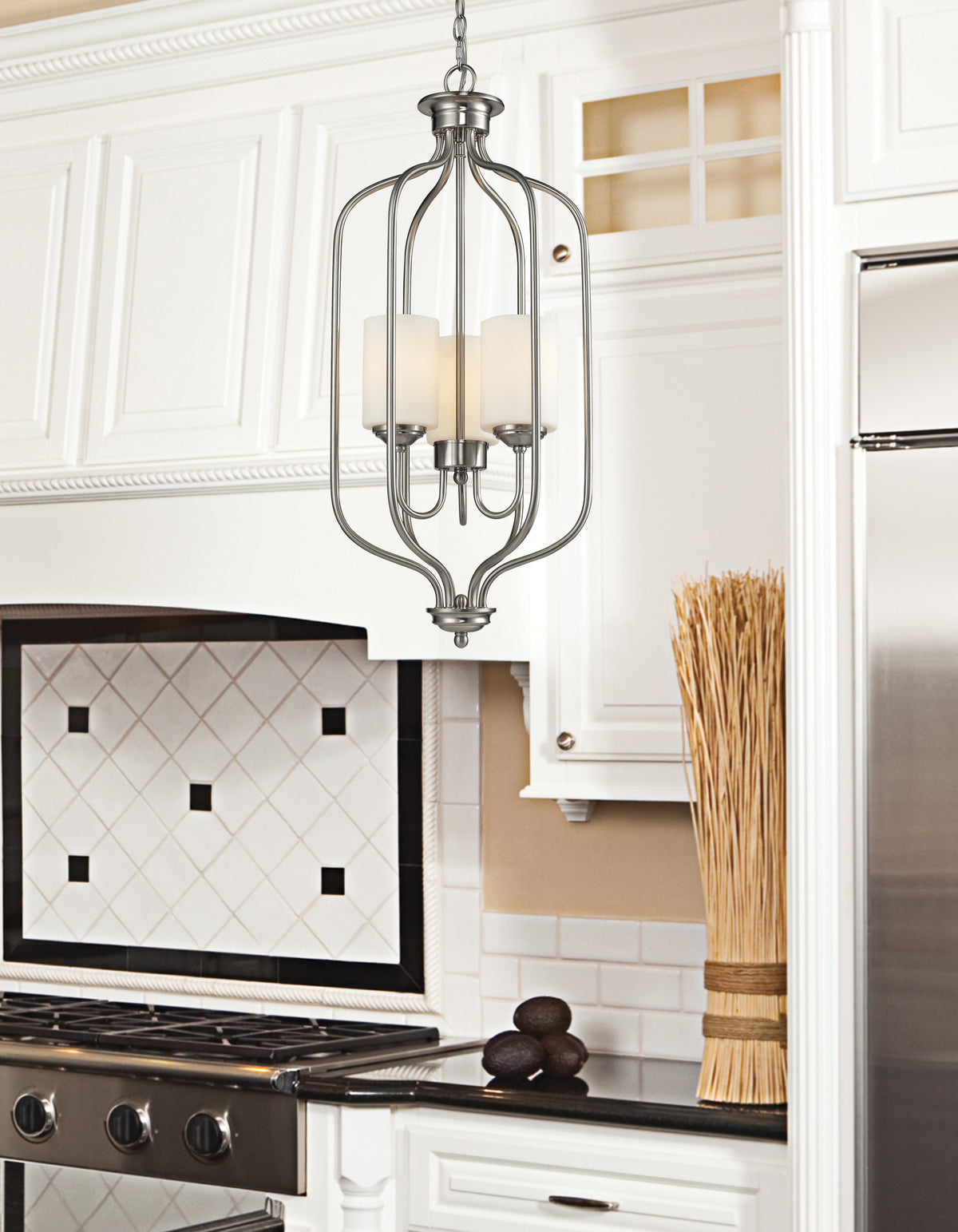 Lustre Cardinal Nickel brossé, 13 1/2" – vue 2