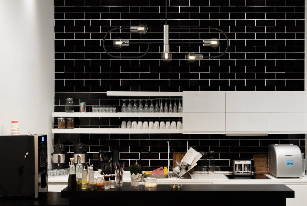 Suspension linéaire Neutra Noir mat + Nickel poli – vue 3