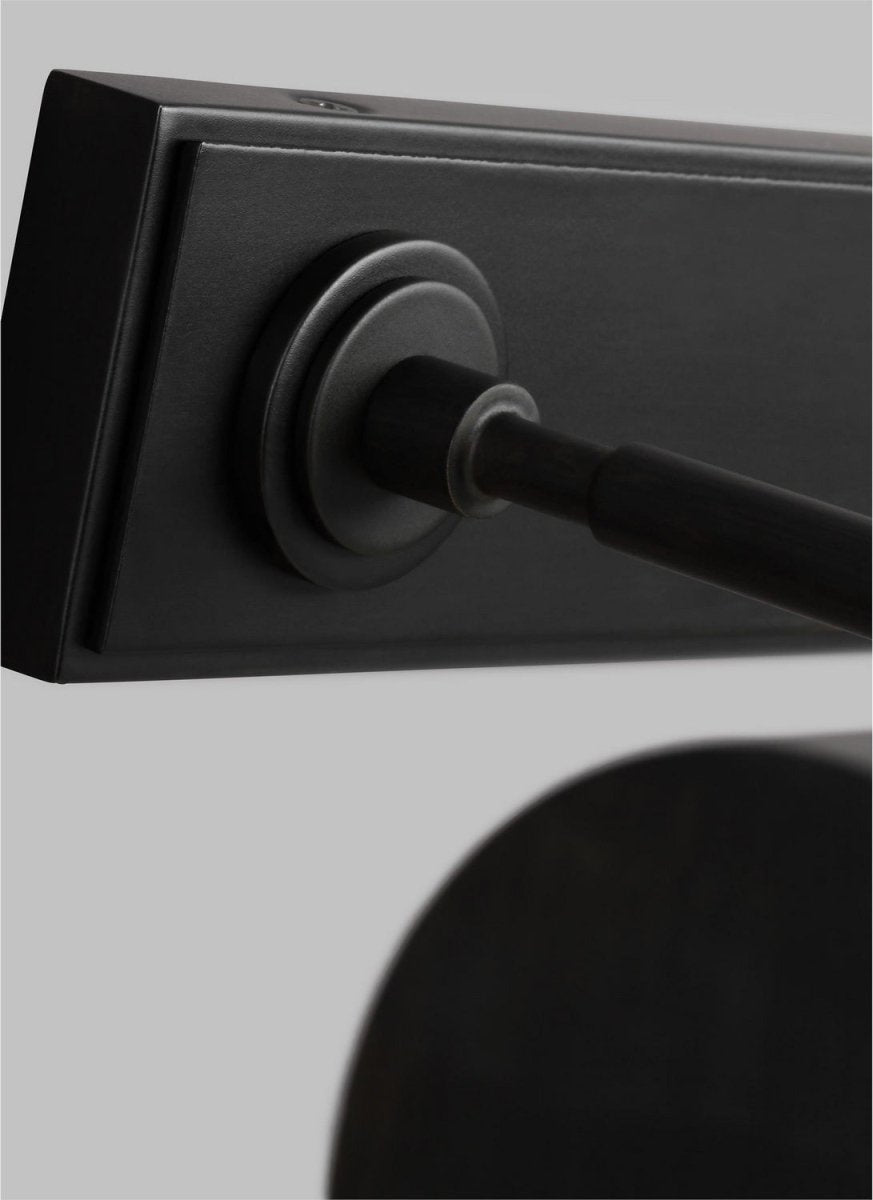 Applique de tableau Kenyon - Laiton bruni 30" by Visual Comfort Studio | Luminaires & cie