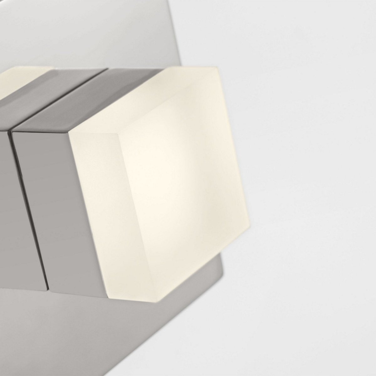 Applique murale Brander - Laiton satiné by Visual Comfort Studio | Luminaires & cie
