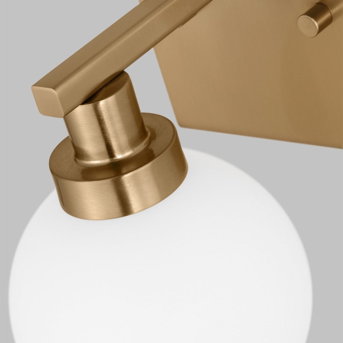 Applique murale Clybourn - Laiton satiné by Visual Comfort Studio | Luminaires & cie