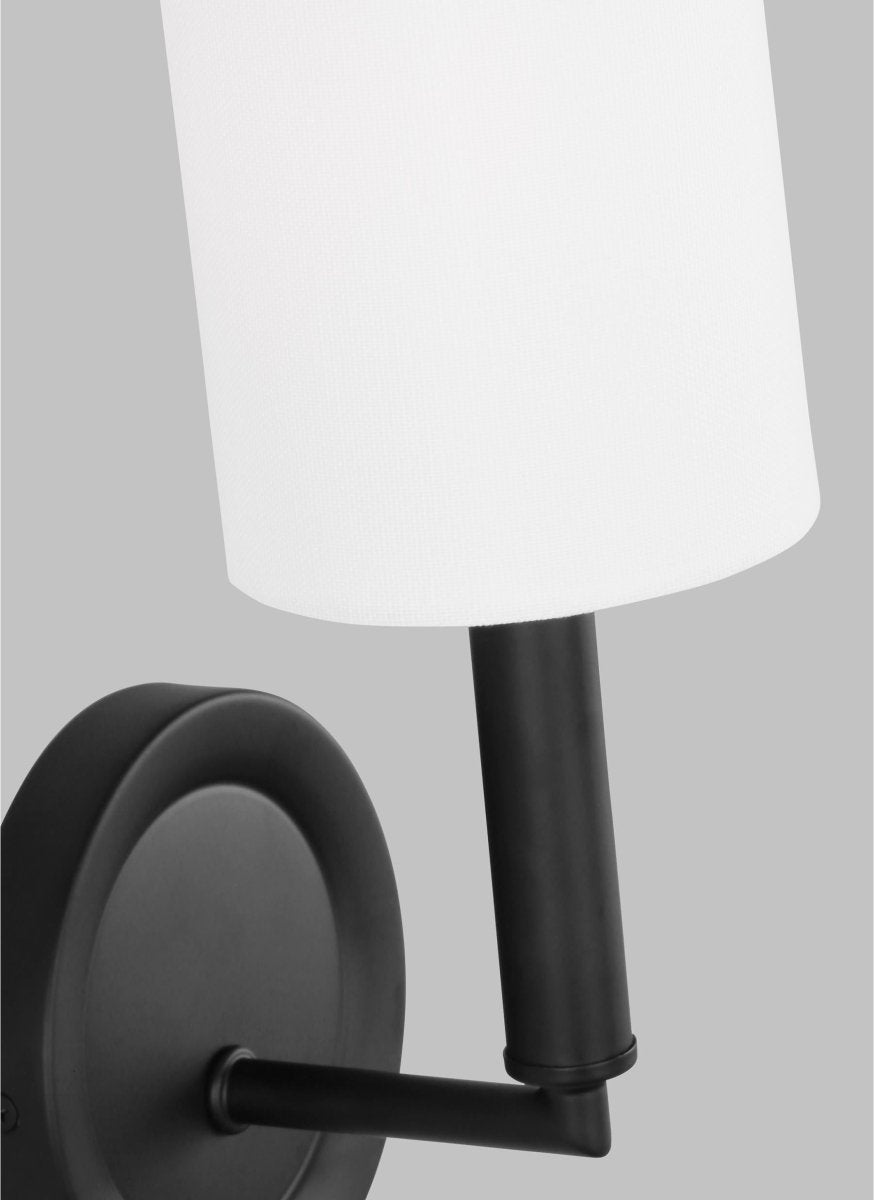 Applique murale Egmont - Laiton satiné 17 1/2" by Visual Comfort Studio | Luminaires & cie