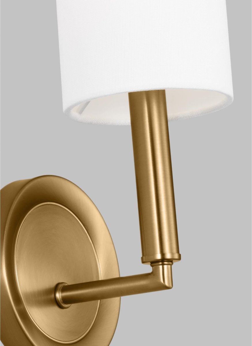 Applique murale Egmont - Laiton satiné 17 1/2" by Visual Comfort Studio | Luminaires & cie