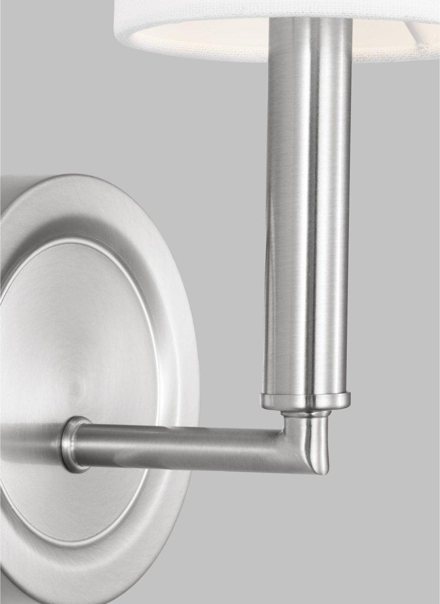 Applique murale Egmont - Laiton satiné 17 1/2" by Visual Comfort Studio | Luminaires & cie