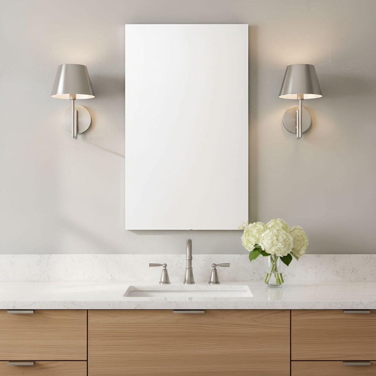 Applique murale Ender - Laiton satiné by Visual Comfort Studio | Luminaires & cie