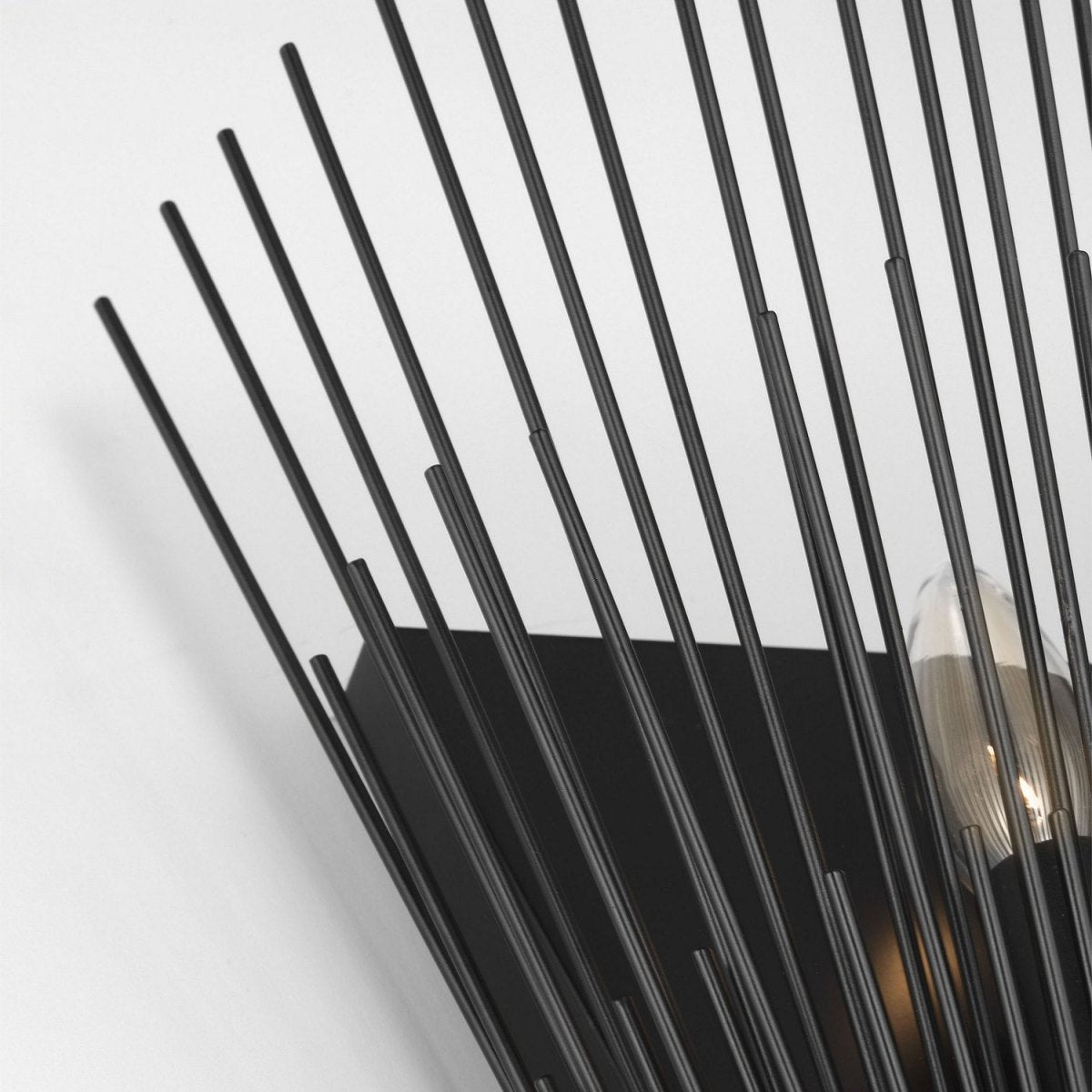 Applique murale Helios - by Visual Comfort Studio | Luminaires & cie