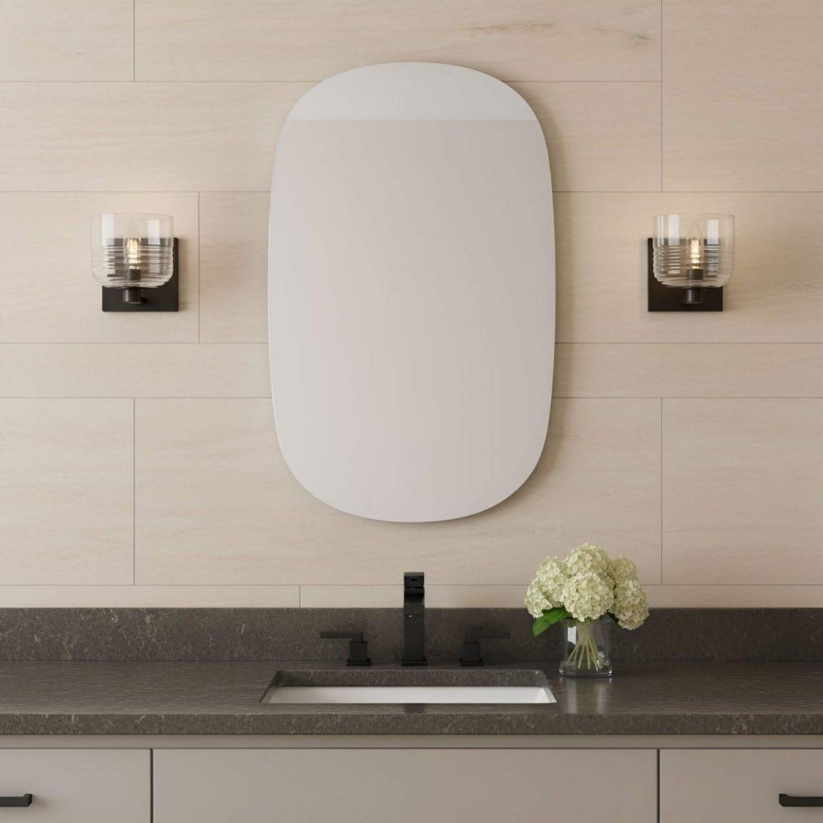 Applique murale Lochdale - Laiton satiné by Visual Comfort Studio | Luminaires & cie