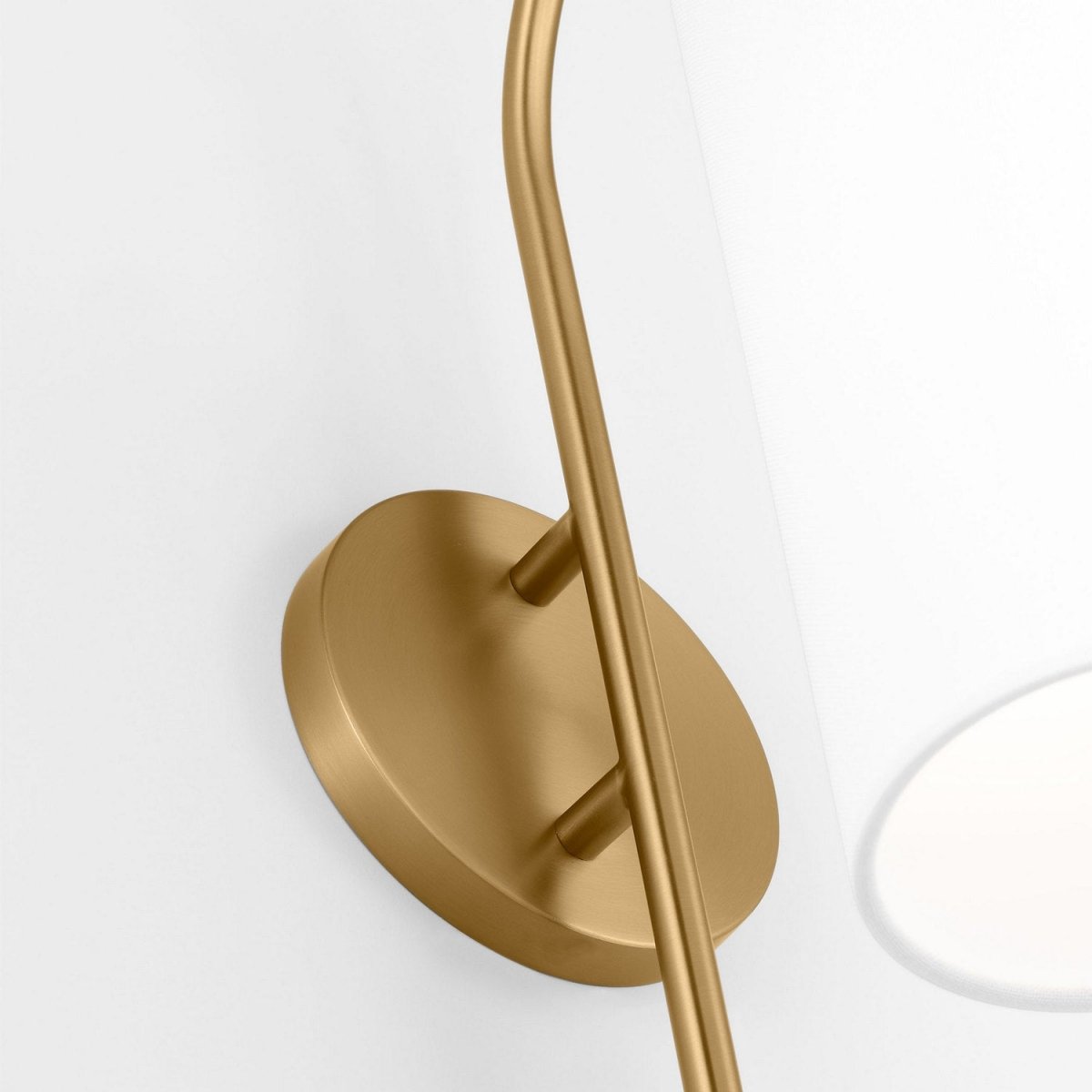 Applique murale Lowell - Laiton bruni by Visual Comfort Studio | Luminaires & cie