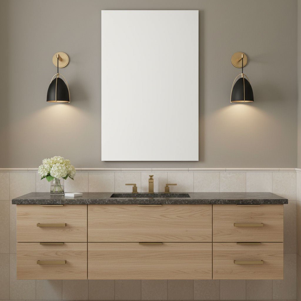 Applique murale Norman - Laiton satiné Blanc mat by Visual Comfort Studio | Luminaires & cie