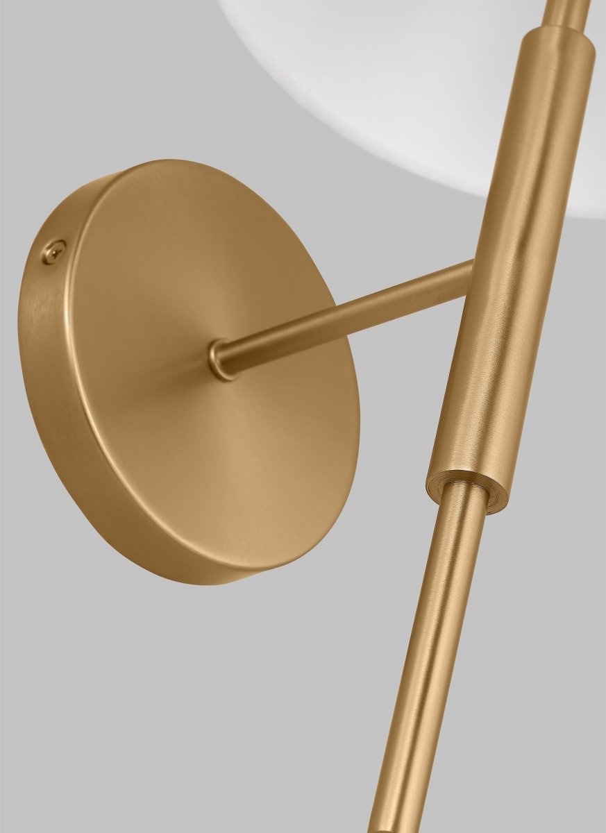 Applique murale Porteau - Laiton satiné by Visual Comfort Studio | Luminaires & cie