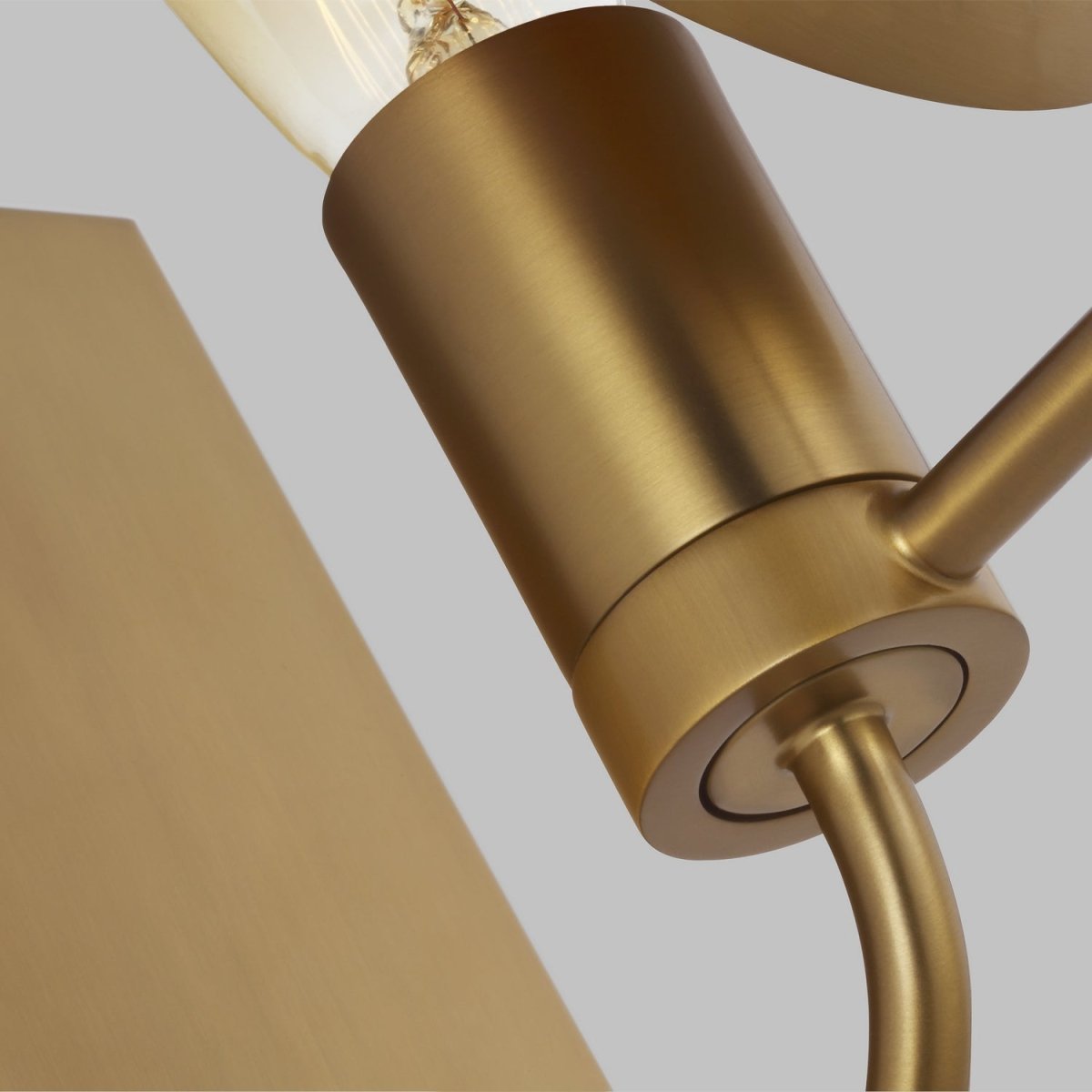 Applique murale Whare - Laiton bruni by Visual Comfort Studio | Luminaires & cie