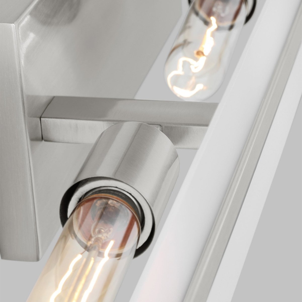 Barre d'éclairage de salle de bain Dex - Nickel brossé 29 7/8" by Visual Comfort Studio | Luminaires & cie