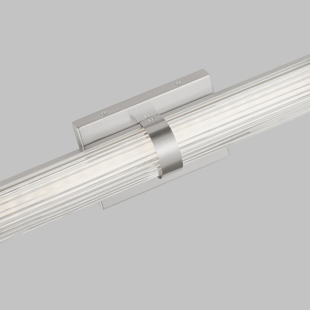 Barre d'éclairage de salle de bain Syden - Nickel brossé 48" by Visual Comfort Studio | Luminaires & cie