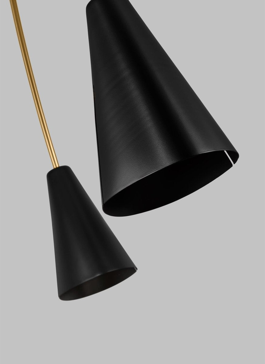 Chandelier Cambre - Noir de minuit et laiton brunis by Visual Comfort Studio | Luminaires & cie