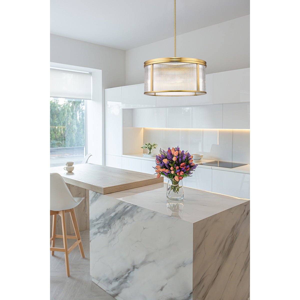 Chandelier Carnaby - Or moderne by Z - Lite | Luminaires & cie