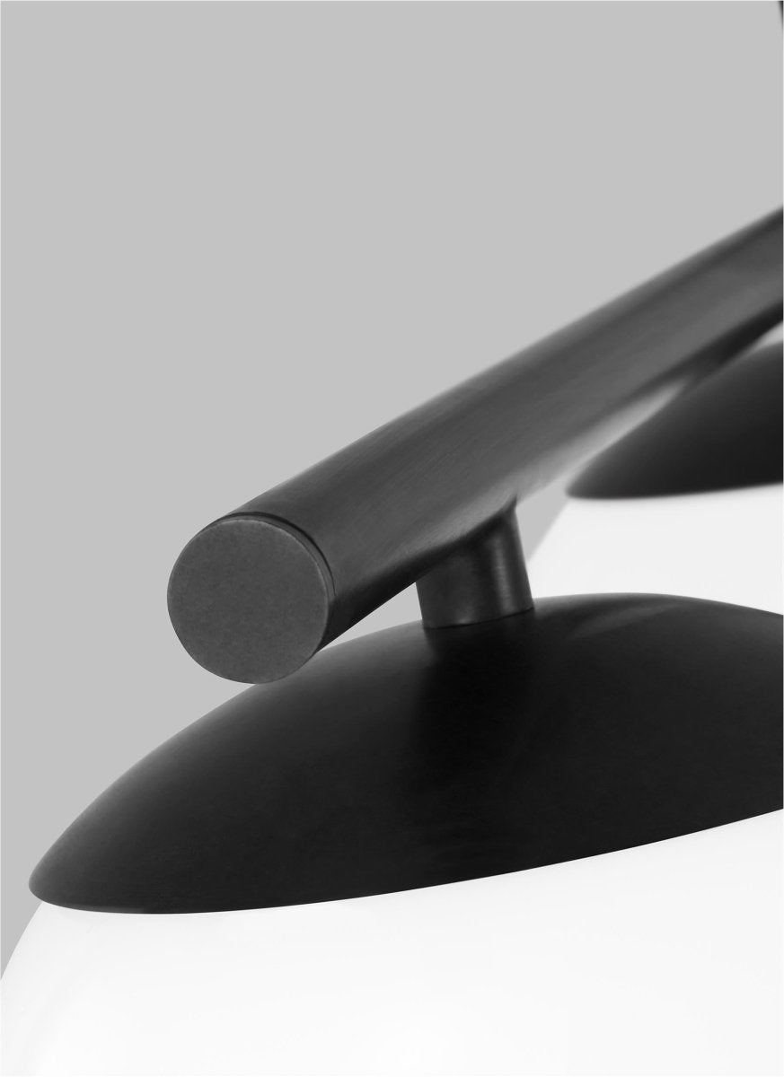 Chandelier linéaire Lune - Fer vieille 6 1/2" by Visual Comfort Studio | Luminaires & cie