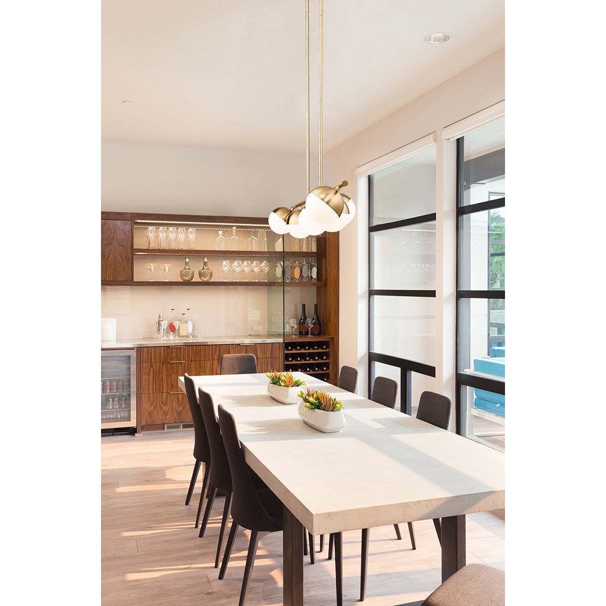 Chandelier linéaire Realm Sphere - Or moderne 54" by Z - Lite | Luminaires & cie