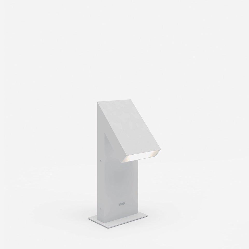 Éclairage Paysager Chilone Down - Blanc RAL9002 17" by Artemide | Luminaires & cie