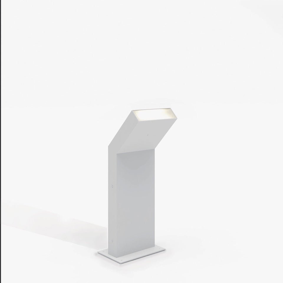 Éclairage Paysager Chilone Up - Blanc RAL9002 by Artemide | Luminaires & cie
