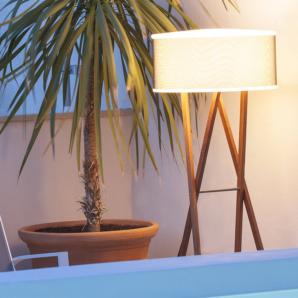 Lampe de plancher extérieure Cala - by Marset | Luminaires & cie