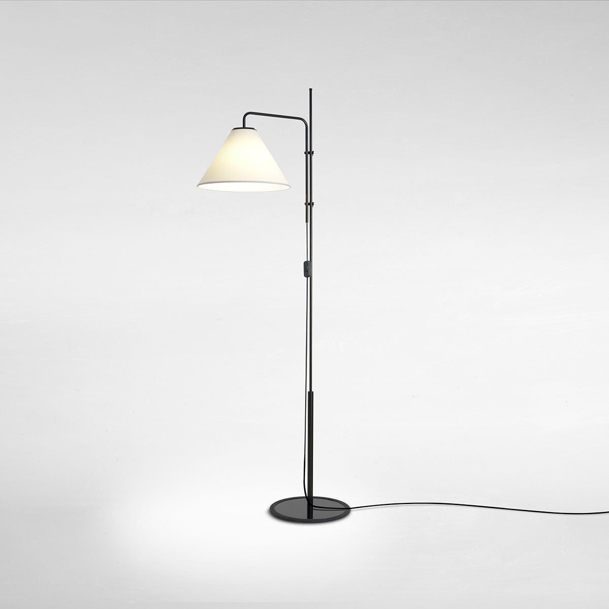 Lampe de plancher Funiculí Fabric - Blanc by Marset | Luminaires & cie