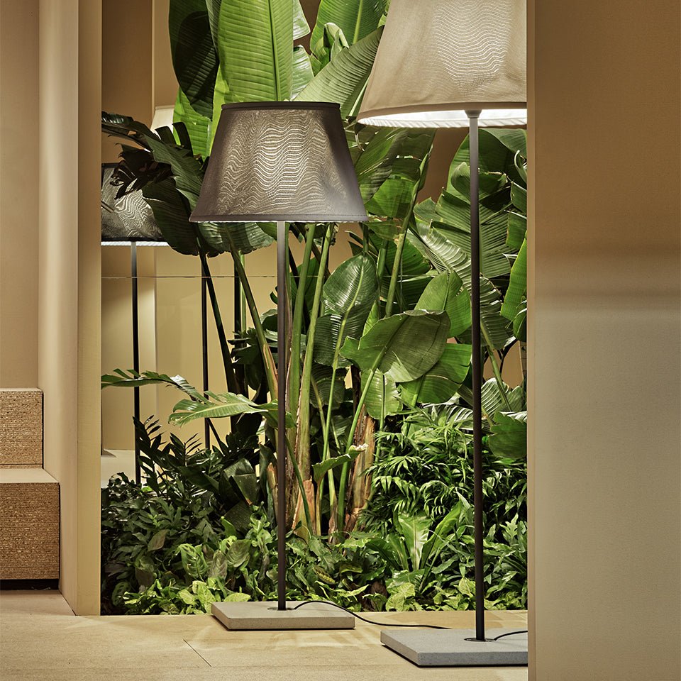 Lampe de plancher TXL - Beige 205 (80.3") by Marset | Luminaires & cie