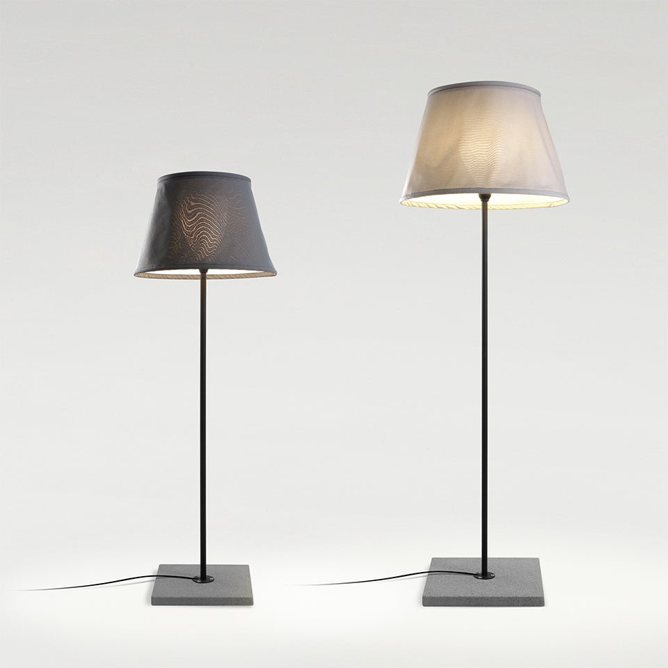 Lampe de plancher TXL - Beige 170 (67") by Marset | Luminaires & cie