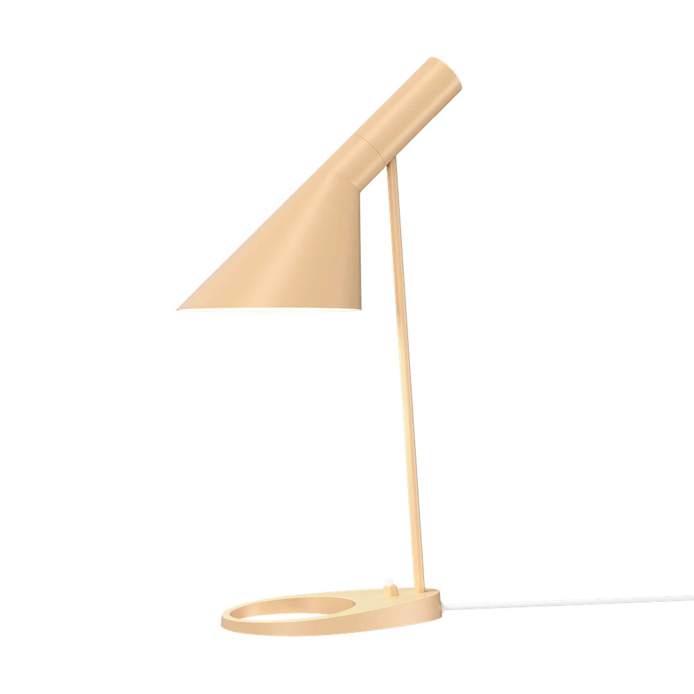 Lampe de table AJ - Sable chaud by Louis Poulsen | Luminaires & cie