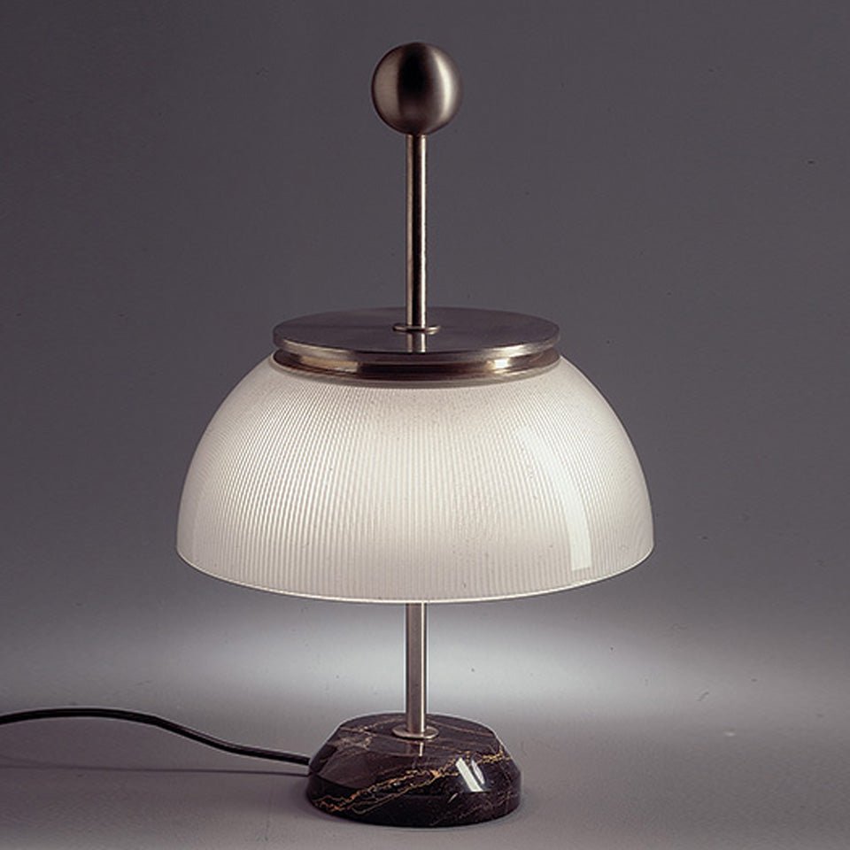 Lampe de table Alfa - by Artemide | Luminaires & cie