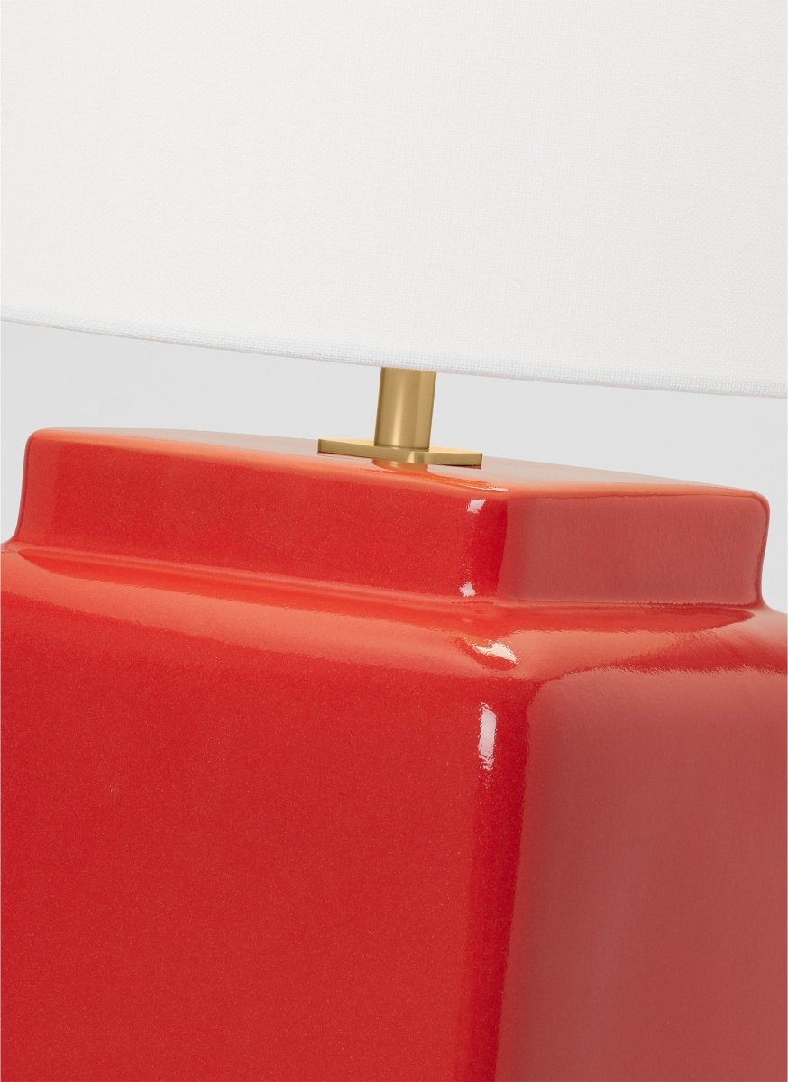 Lampe de table Anderson M - Rouge lucent by Visual Comfort Studio | Luminaires & cie