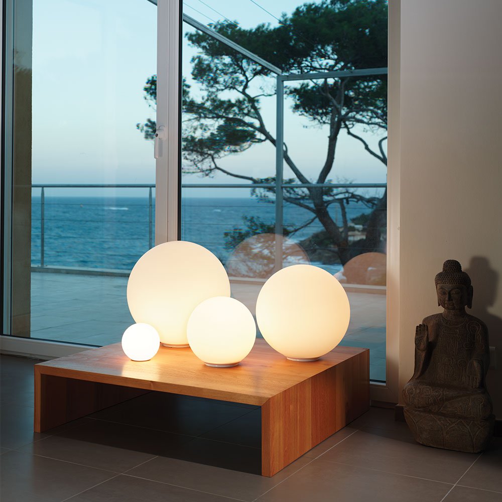 Lampe de table Dioscuri - 5.5" by Artemide | Luminaires & cie