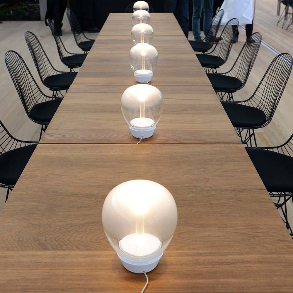 Lampe de table Empatia - 6.25" by Artemide | Luminaires & cie