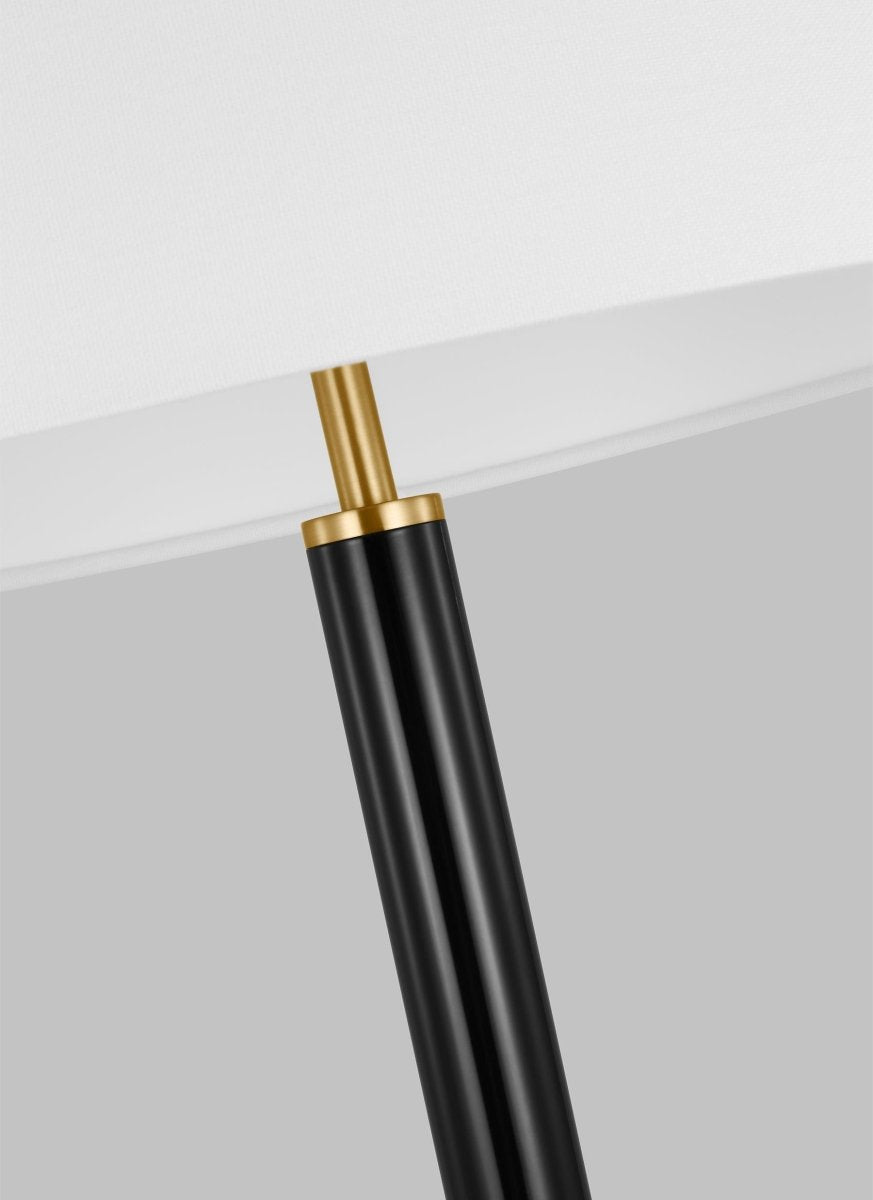 Lampe de table Monroe - Nickel poli et Blanc brillant by Visual Comfort Studio | Luminaires & cie