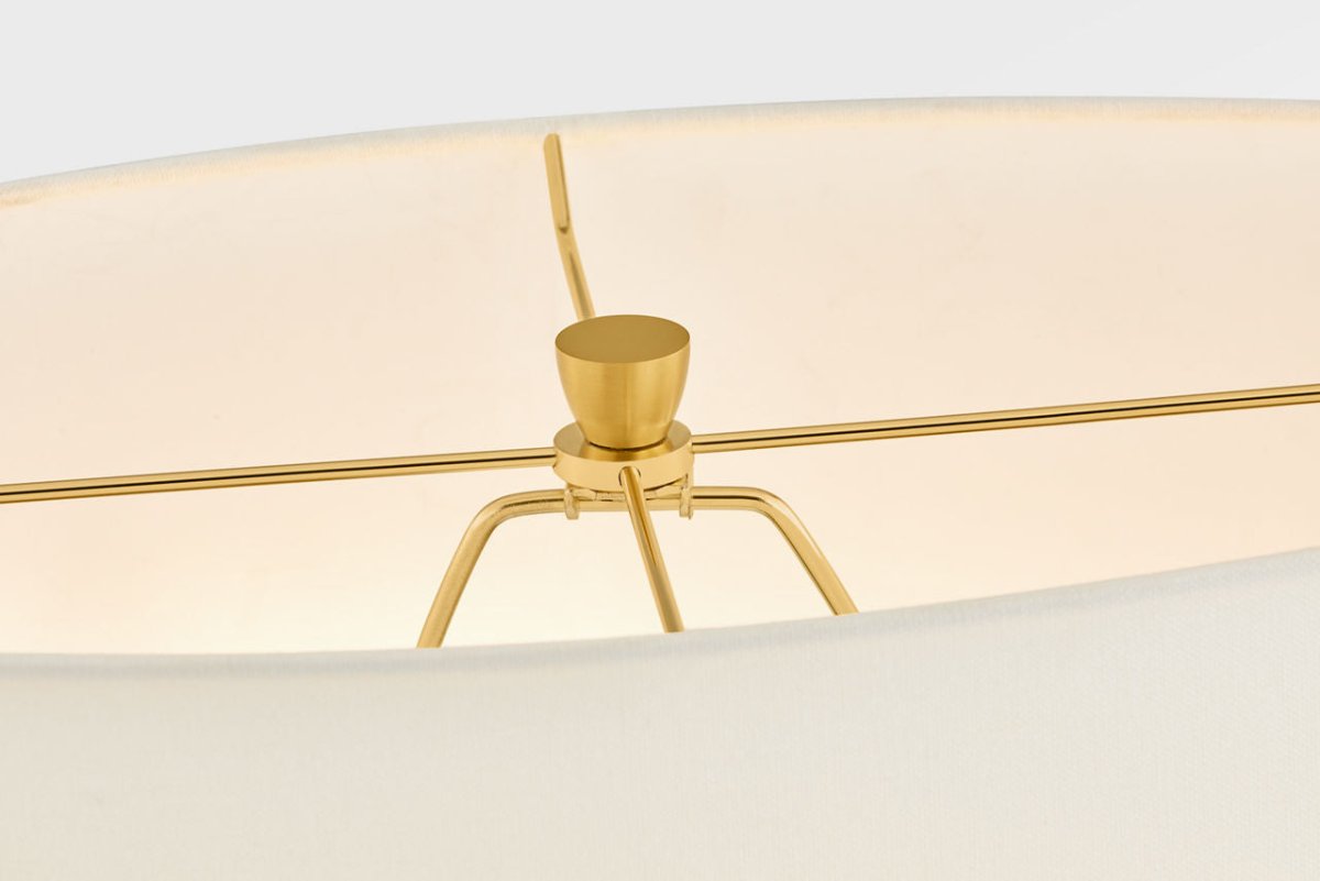 Lampe de table Pente - Vert by Visual Comfort Studio | Luminaires & cie