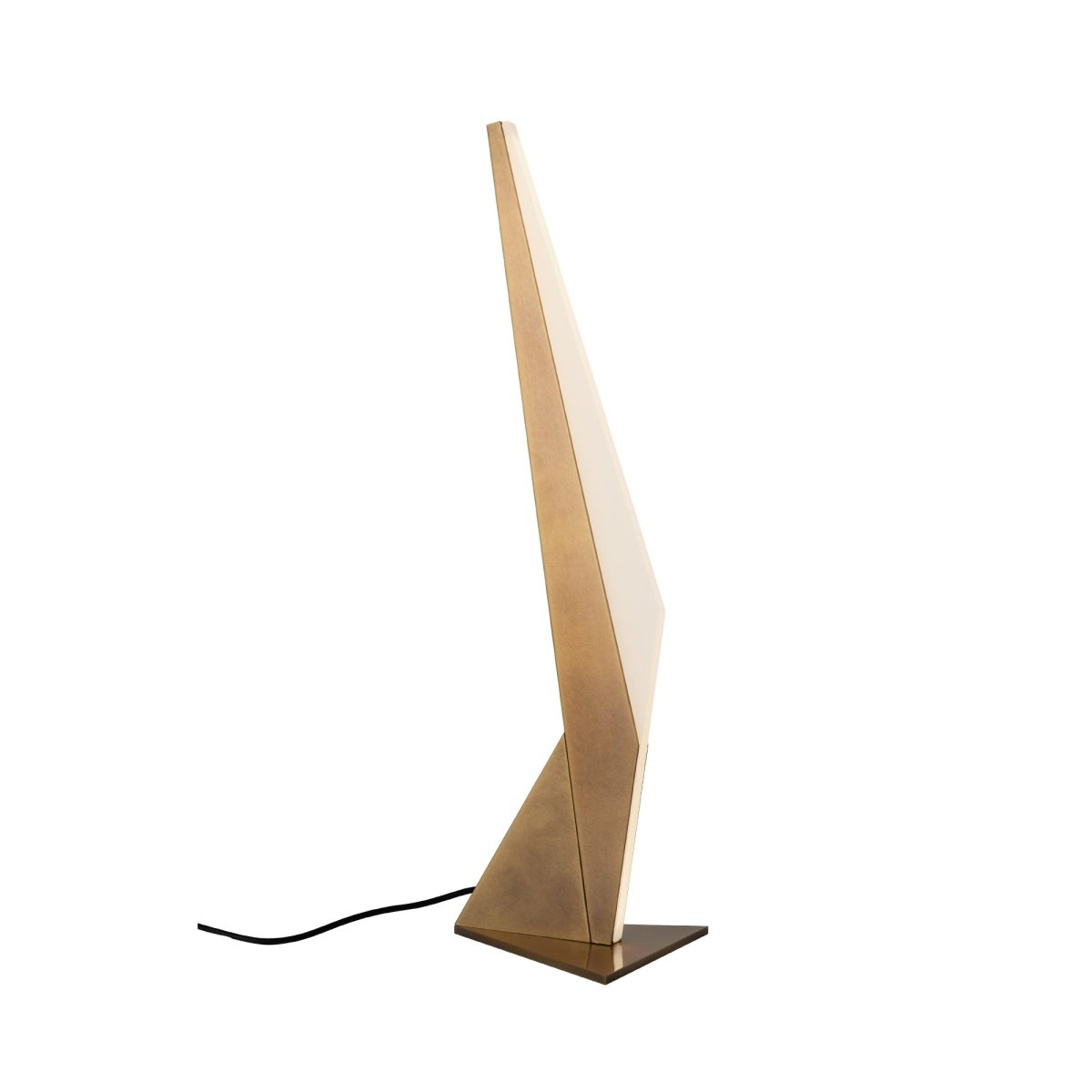 Lampe de table Tachi - Laiton vintage by Kuzco Lighting | Luminaires & cie