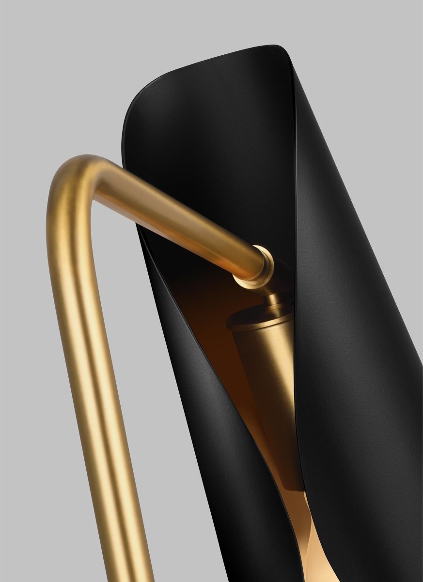 Lampe de table Tresa - Noir de minuit et laiton brunis 15 7/8" by Visual Comfort Studio | Luminaires & cie