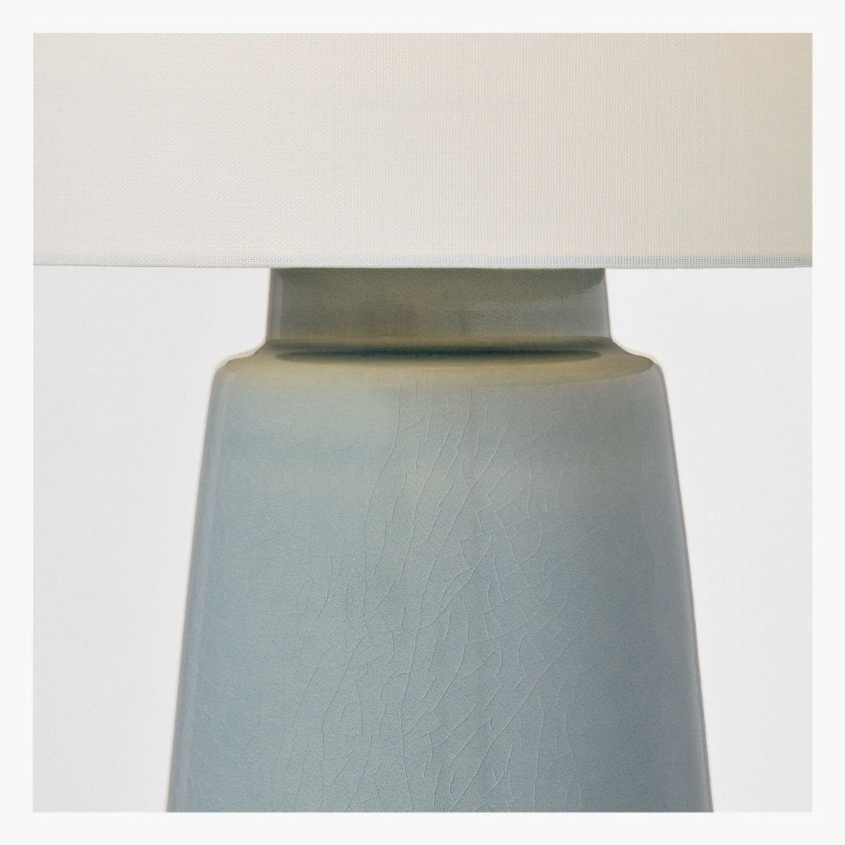 Lampe de table Vessel - Gris nacré 14" by Visual Comfort Studio | Luminaires & cie
