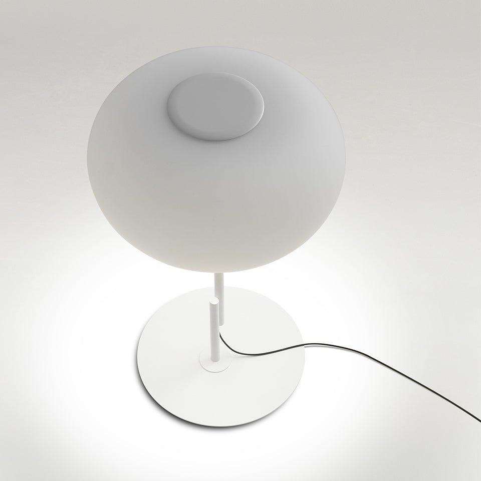 Lampe de Table Vetra - by Marset | Luminaires & cie